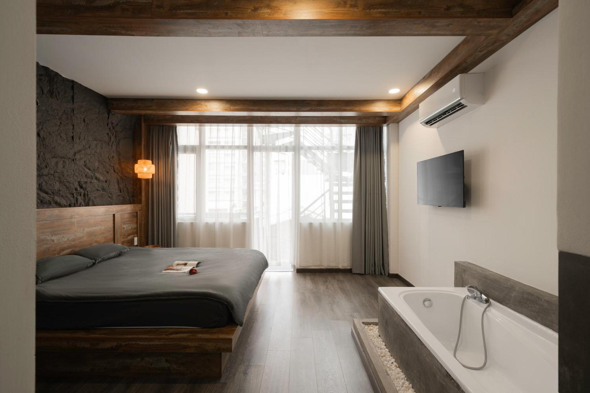 Zeus Living - Harmony Hideout Hotel *